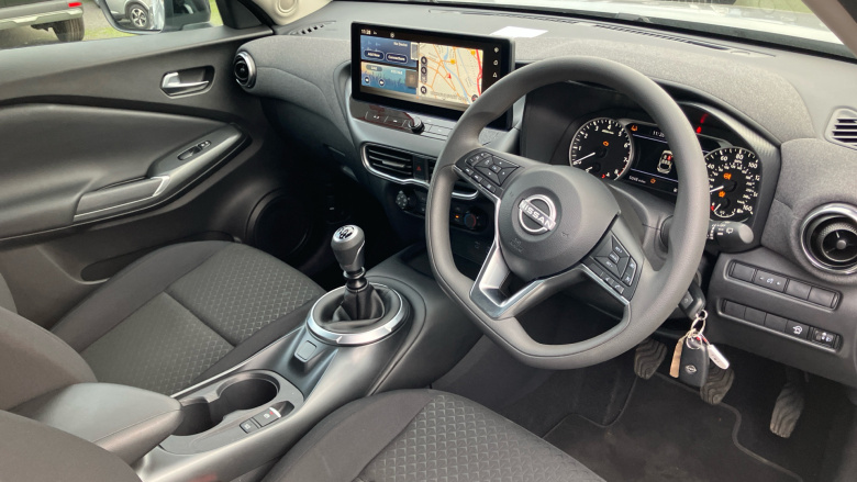 Nissan Juke 1.0 DiG-T Acenta Premium 5dr Petrol Hatchback